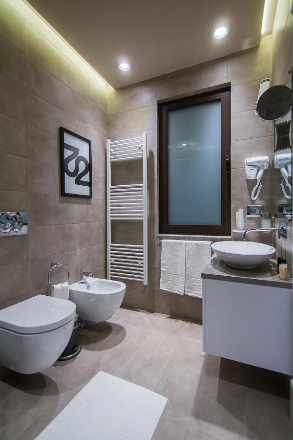 Hotel Regal Korça Kültér fotó