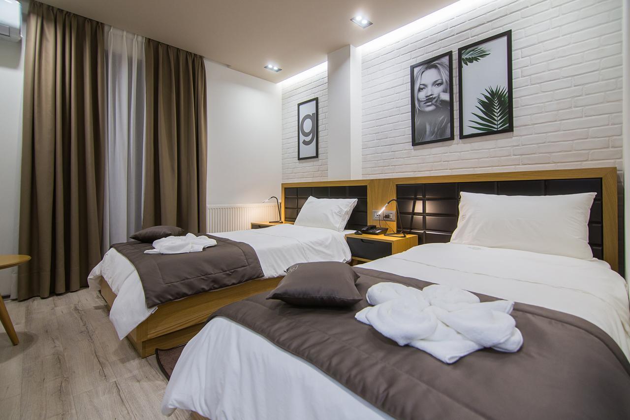 Hotel Regal Korça Kültér fotó