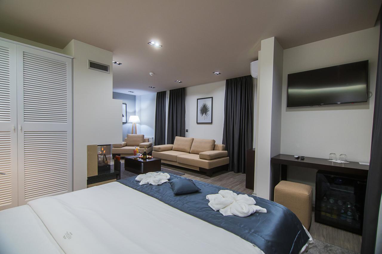 Hotel Regal Korça Kültér fotó